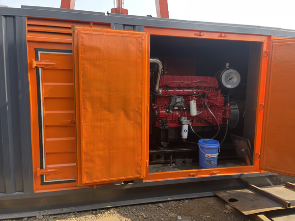 天峨哪些因素会影响 200KW 柴油发电机的燃油消耗率？